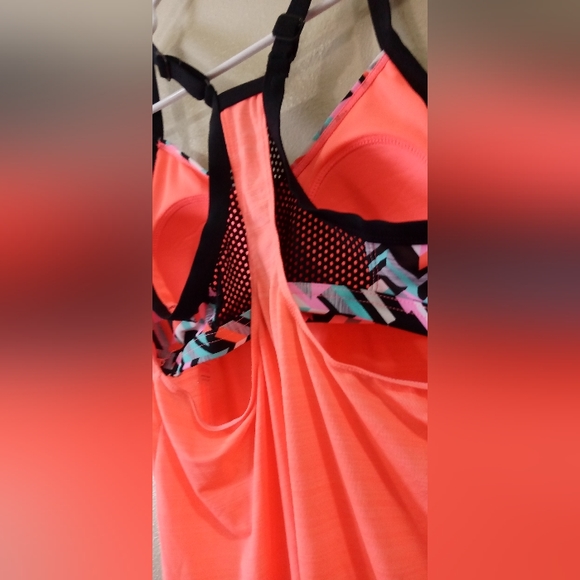 Tankini top - Picture 3 of 3